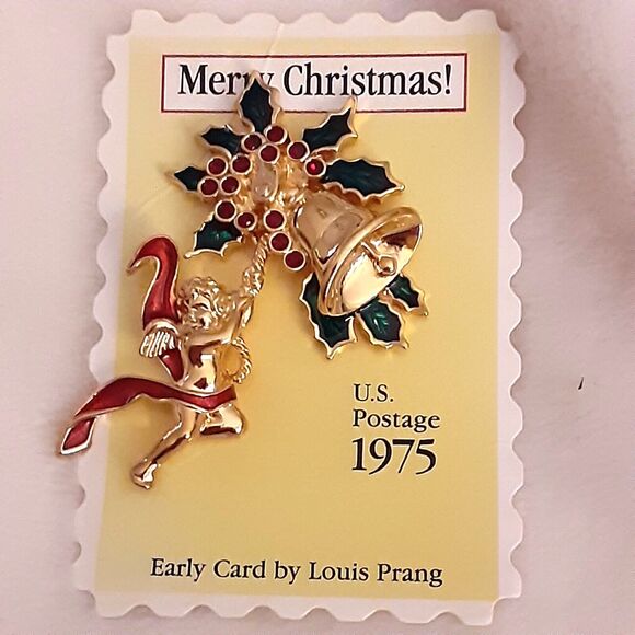 Smithsonian for Avon Dangle Angel 1975 U.S. Christmas Stamp Louis Prang pin - Picture 2 of 2